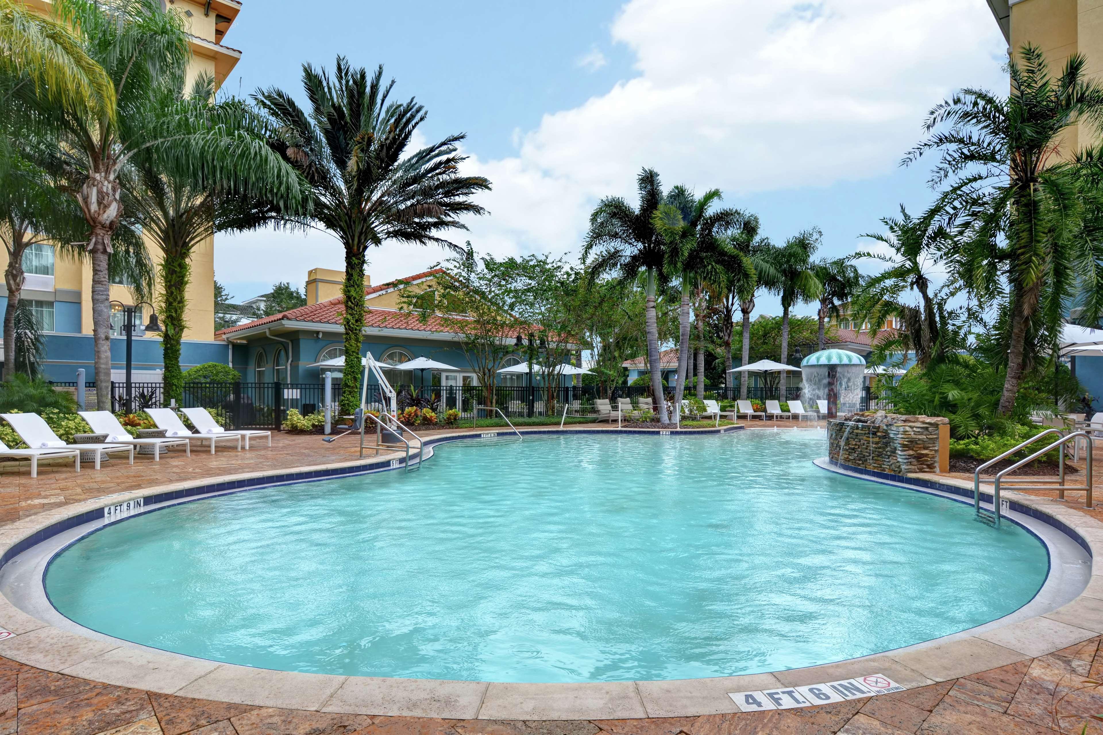 Hilton Garden Inn Orlando Lake Buena Vista Dış mekan fotoğraf