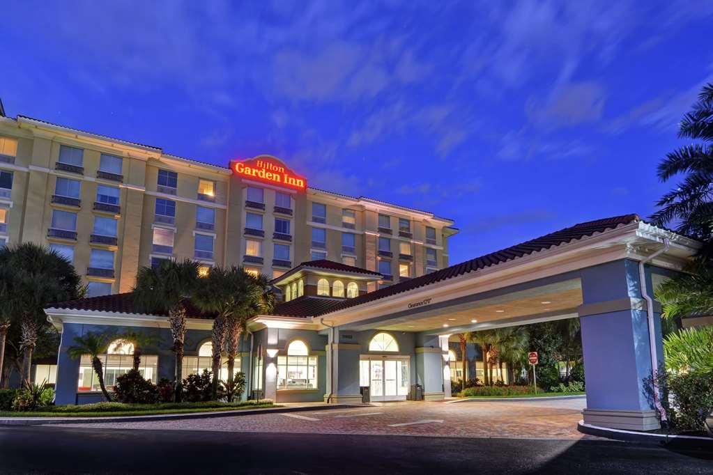 Hilton Garden Inn Orlando Lake Buena Vista Dış mekan fotoğraf